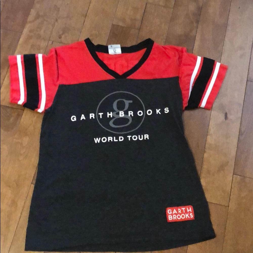 Garth Brooks Concert t-shirt